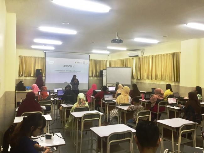 Pelatihan Coding Bagi Ibu Rumah Tangga, Hadapi Tantangan Era Digital